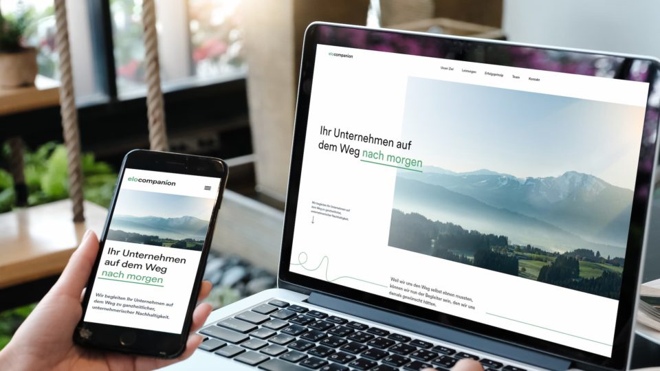 elocompanion website in desktop und mobile Ansicht